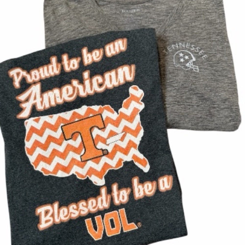 Lot of (2) TENNESSEE VOLS Long Sleeve Tee-Shirts. Size Small.